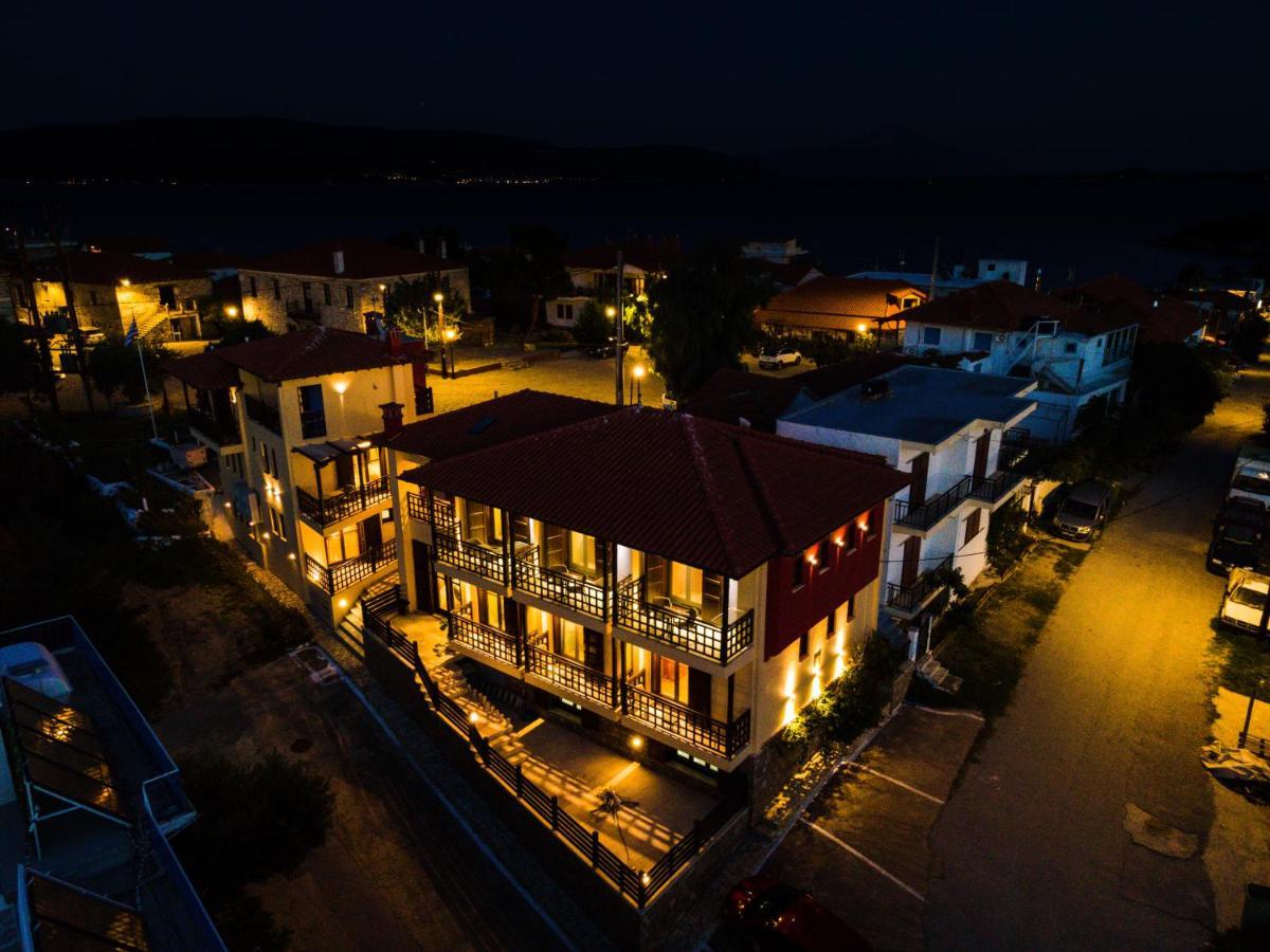 Helianthus Guesthouse Ammoulianí Exterior foto