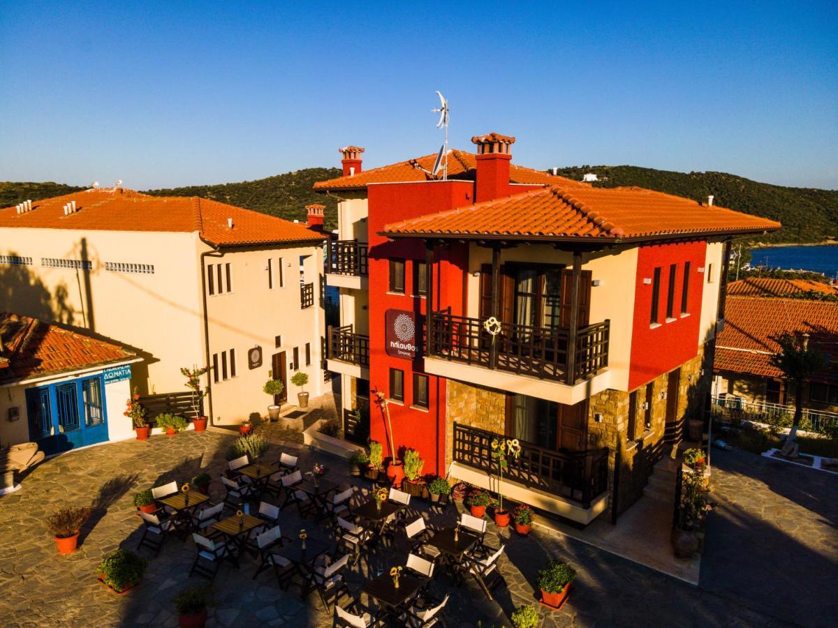 Helianthus Guesthouse Ammoulianí Exterior foto
